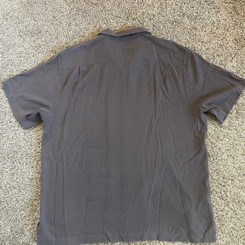 NWT Tommy Bahama Camp Brown Button Down Shirt | Size XL - Picture 3 of 3